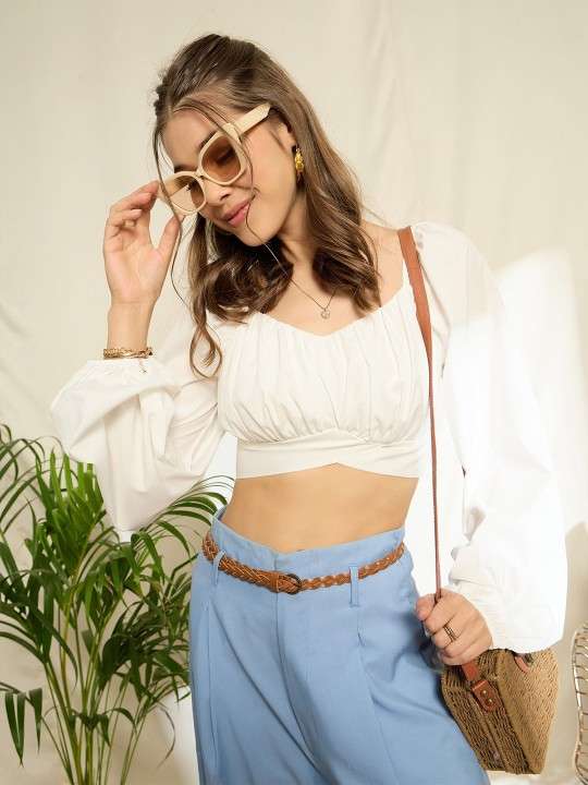 Sweetheart Neck Bishop Sleeves Styled Back Crop Top
