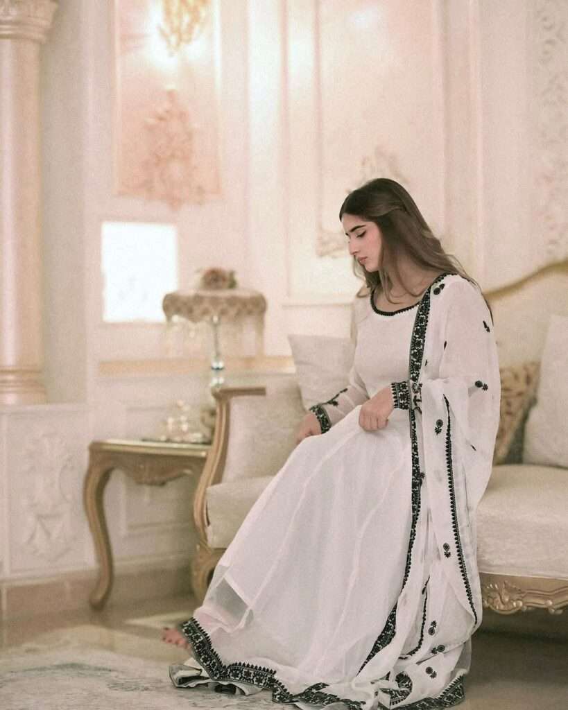 gown